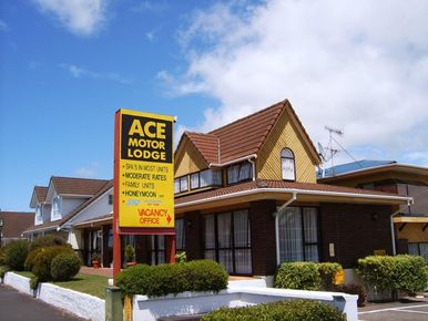 Motor Lodge Business selling in Rotorua NZ offering comfortable income, allowing one person to run motel and other to have second income